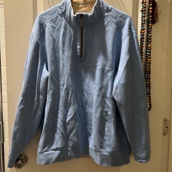 Tommy Bahama Reversible 1/4 zip sweatshirt - Picture 1 of 6